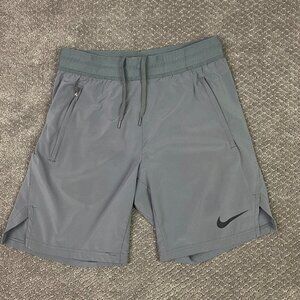 Nike Flex Vent Max Training Shorts Men's Small Smoke Gray 8" Gym Yoga DM5950 084